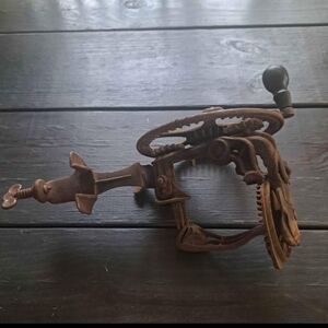 Vintage apple peeler